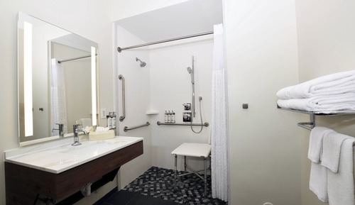 Room, 2 Double Beds, Mobility Accessible, Kitchen (Roll-In Shower)