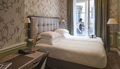Classic Double Room