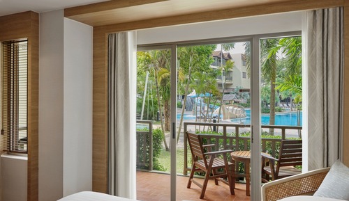 Room, 2 Double Beds, Non Smoking, Pool View (Larger Guest room, Terrace)
