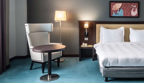 Premium Room