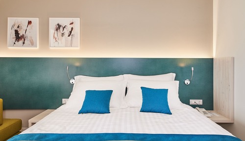 Premium room with balcony, Sea view