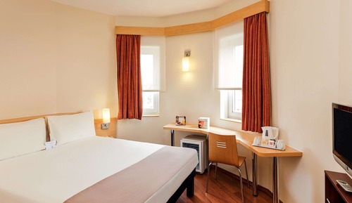 Double Room, 1 Double Bed (Conical)