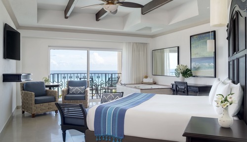 Ocean Front Luxury Suite King