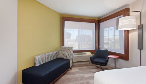 Suite, Multiple Beds