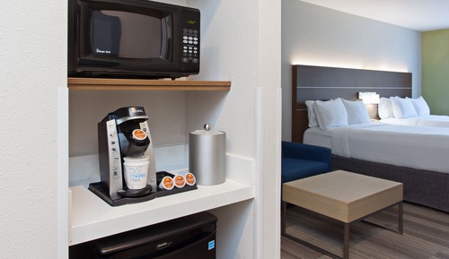 Standard Room, 1 King Bed with Sofa bed