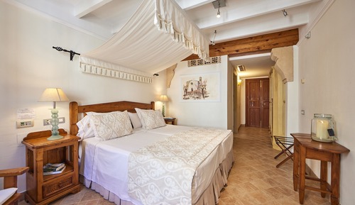Standard Double or Twin Room