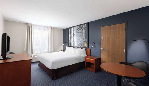 Standard Room, 1 King Bed