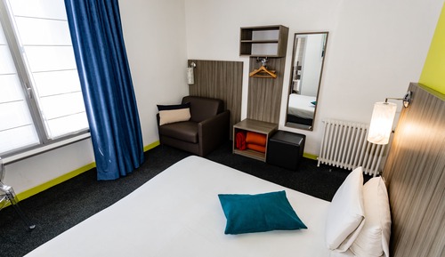 Superior Double Room (Climatisée)