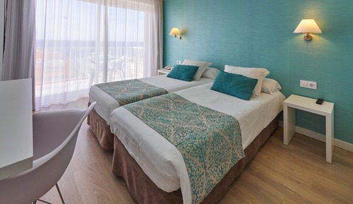 Double Room, Balcony