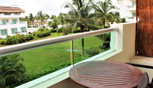 Deluxe Room, Garden View