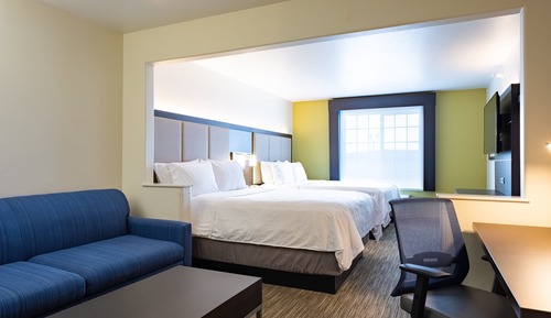 Suite, 2 Queen Beds