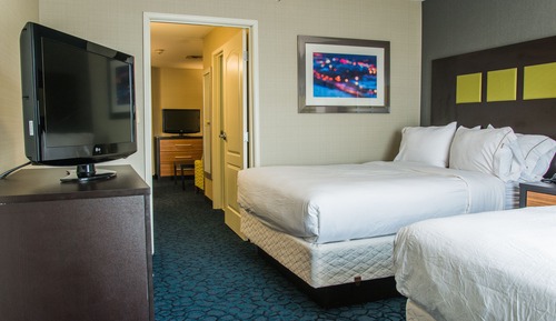 Suite, 2 Queen Beds, Accessible (Communications Accessible)