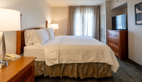 Suite, 1 Bedroom, Accessible, Non Smoking (Tub, Comm Accessible, Kitchen)