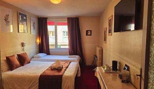 Basic Triple Room