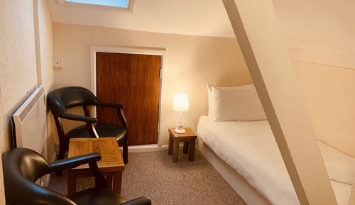Family Suite, Ensuite
