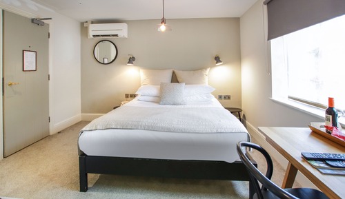 Bailey Room