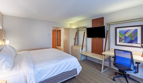 Standard Room, 1 King Bed