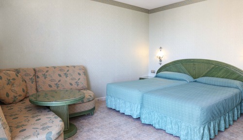 Family Room, Balcony, Partial Sea View