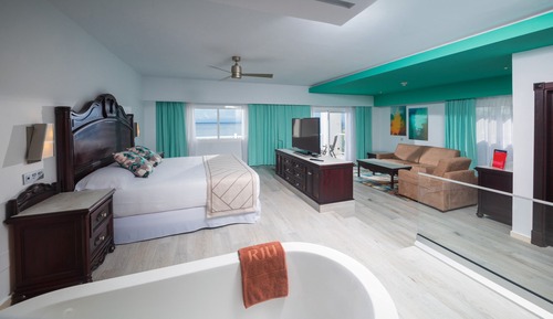 Suite, Ocean View (U)