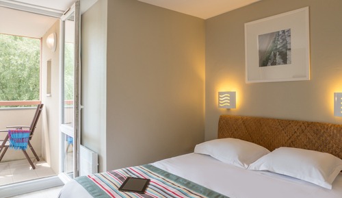 Apartment 6 people - 1 bedroom + 1 sleeping alcove - Terrace or Balcony