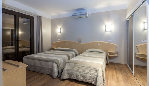 Comfort Quadruple Room