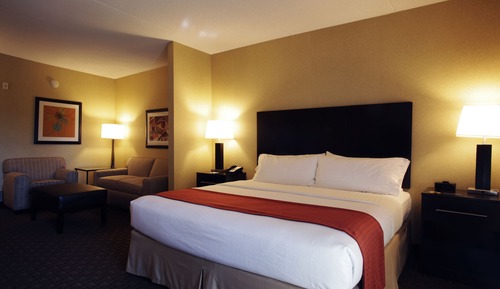 Standard Room, 1 King Bed