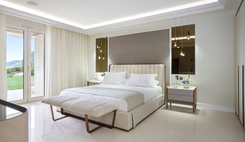 Signature Ambassador Suite