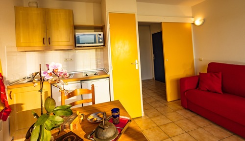 Studio for 2, Mountain Side
