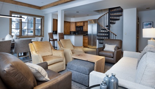 Three Bedroom Valley View Condo (No Pets)