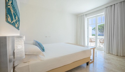 Deluxe Room, 1 Double Bed, Balcony, Sea View