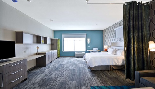 Studio, 1 King Bed, Accessible, Bathtub (Mobility & Hearing)