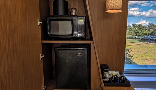 Suite, 1 Bedroom, Non Smoking, Corner (Hearing Accessible)
