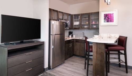 Suite, 1 Bedroom, Kitchen