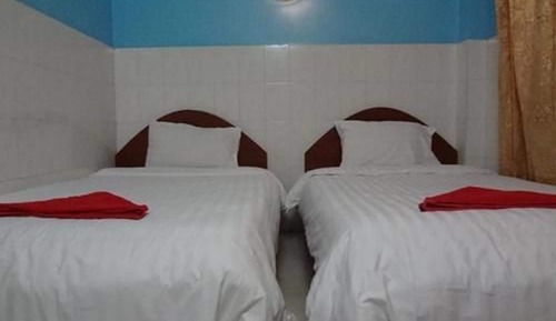 Twin Room (with AC)