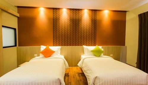 Deluxe Twin Room