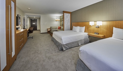 Room, Accessible (Shower, 2 Queen &  Sofa Bed)