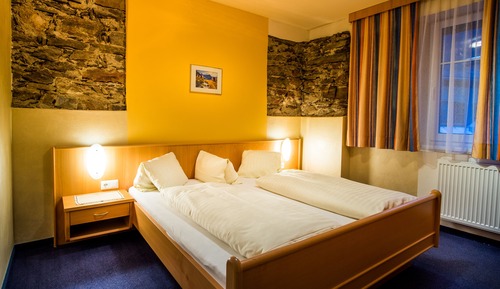 Suite, Balcony