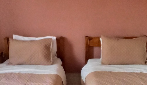 Economy Twin Room
