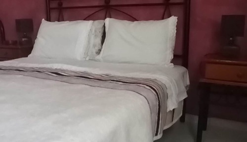 Basic Triple Room