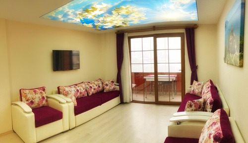 Apartment, Lake View
