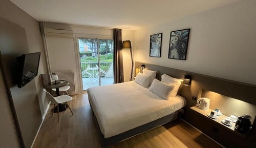 Classic Double or Twin Room