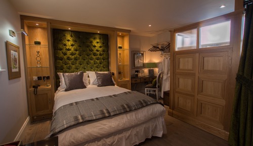 Superior Room, 1 King Bed (Northdown)