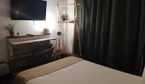 Double Room, Shared Bathroom (Coqueta 7, Shower in Room)