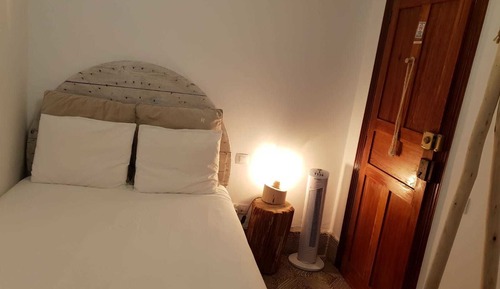 Double Room, Shared Bathroom (Coqueta 5, Shower in Room)