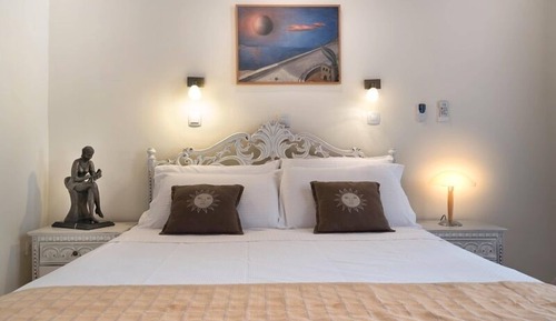 Superior Double Room with interior Jacuzzi
