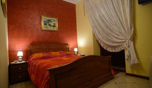 Traditional Double Room, Shared Bathroom