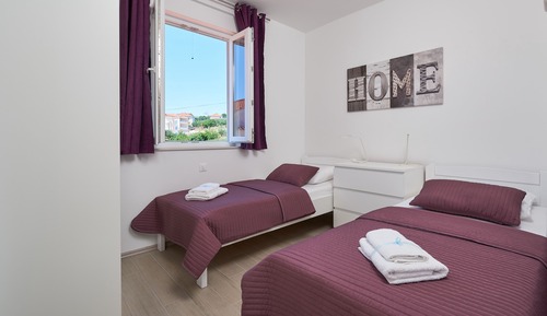 Apartment, 2 Bedrooms (West)