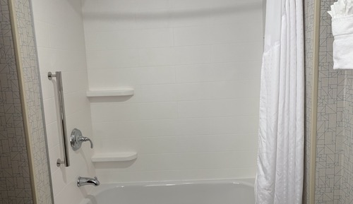 Standard Room, 1 King Bed, Accessible (Communications, Roll-In Shower)