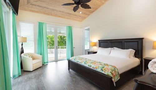 Luxury Villa, 1 Bedroom, Kitchen, Poolside