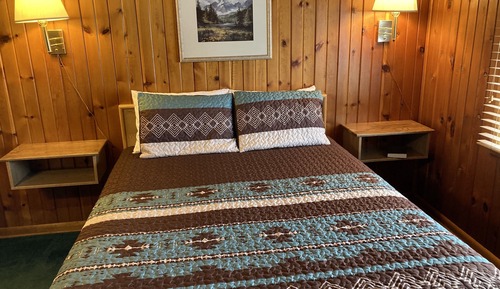 Standard Room, 1 Queen Bed